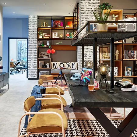 Ξενοδοχείο Moxy